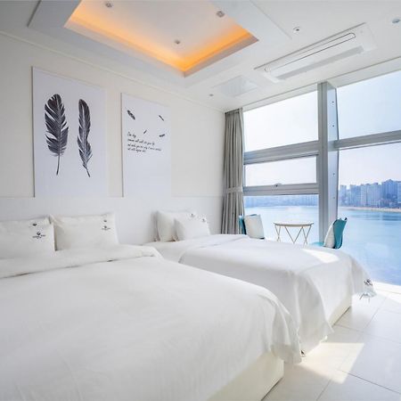 Oceanstay Hotel Busan Esterno foto